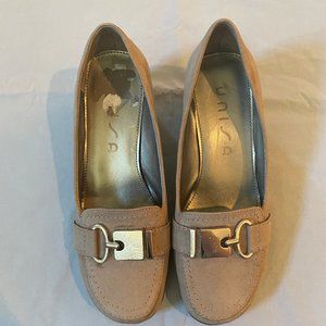 Unisa Wedge Heel Dress Shoes Buckles Tan Brown